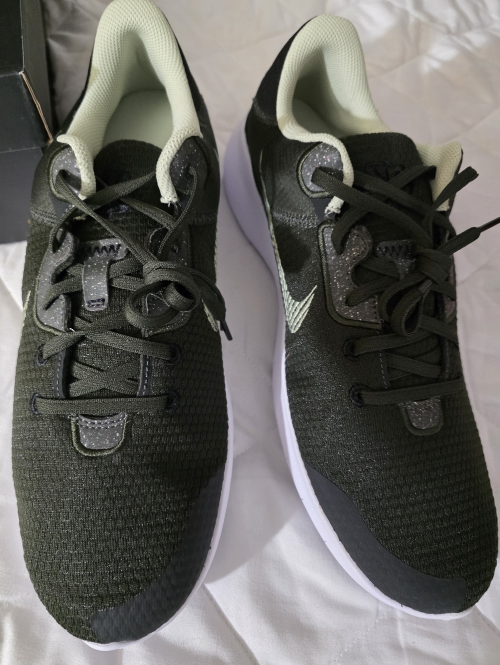Nike Flex Experience, Size 13m Black Sneakers , Brand New. - Picture 6 of 7